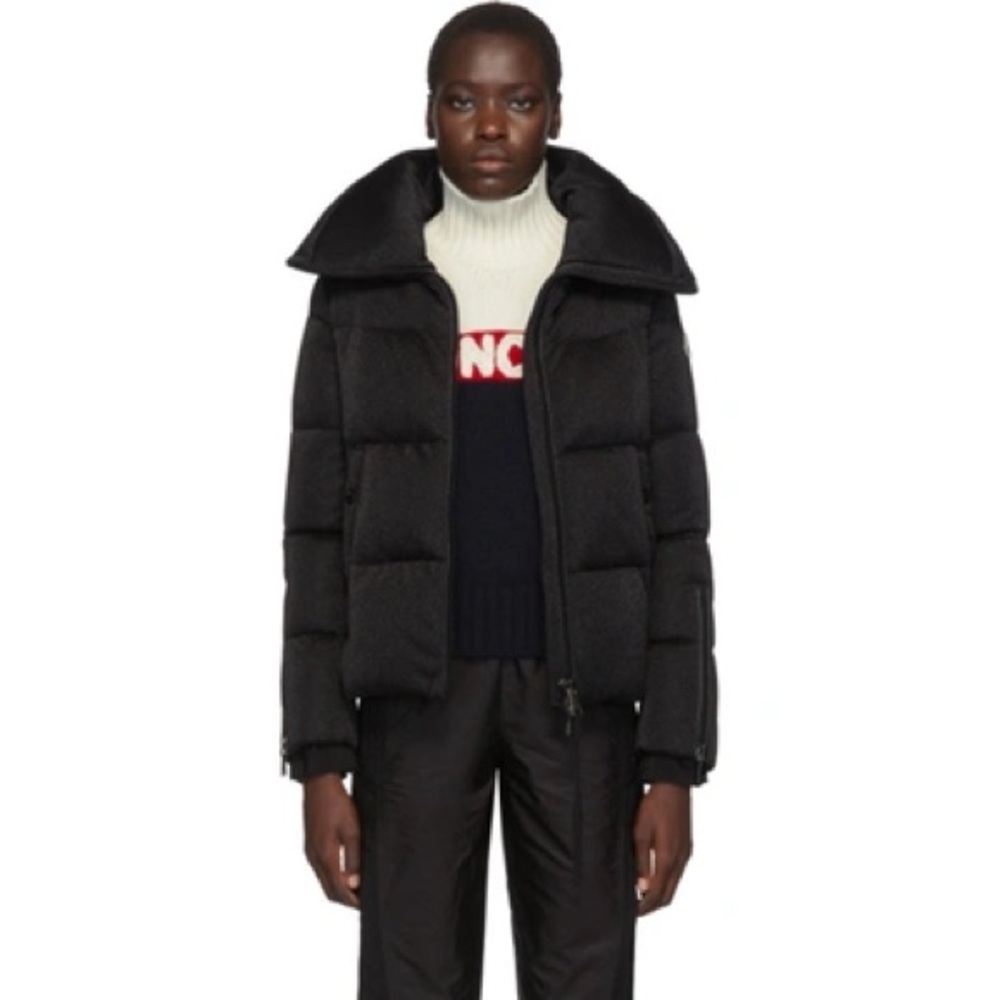 Moncler - Picture 7 of 11